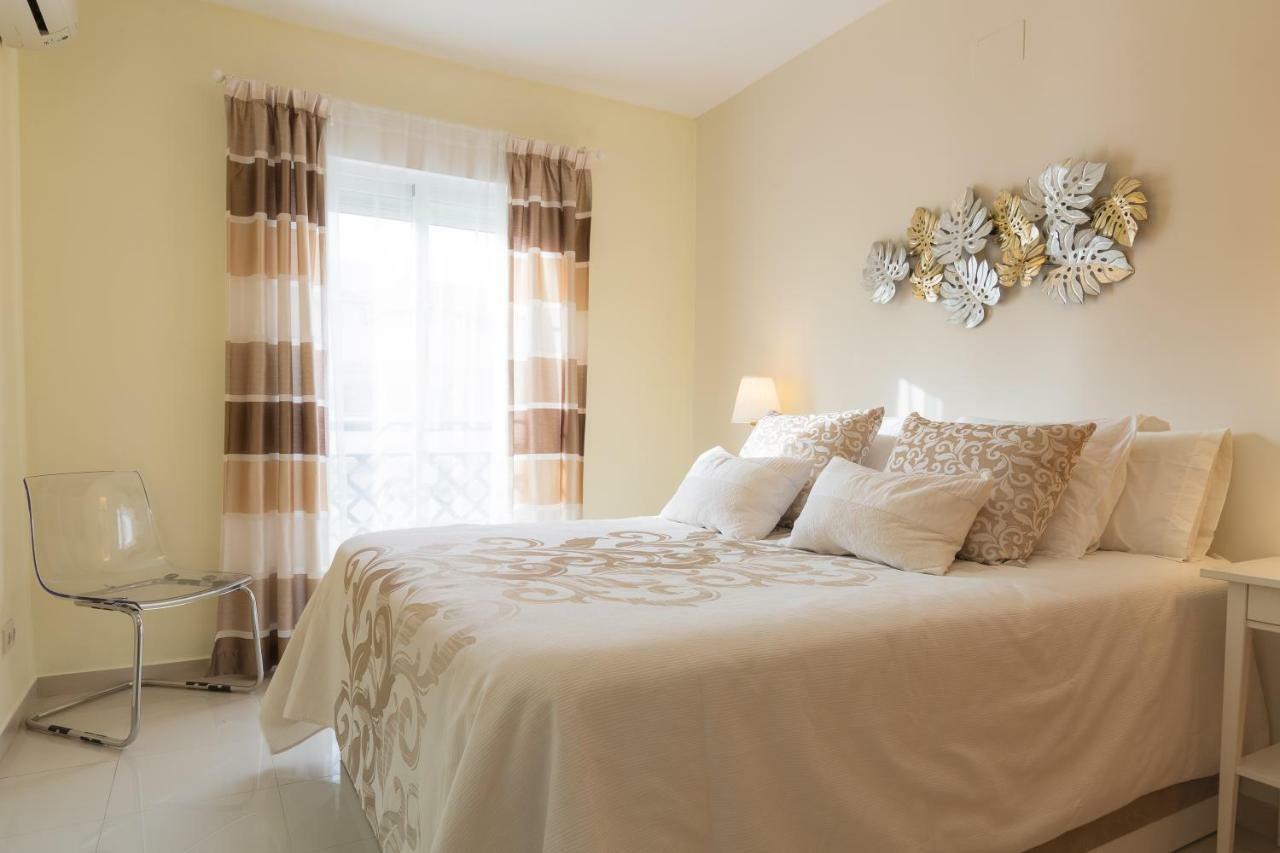 Precioso La Marina Apartment